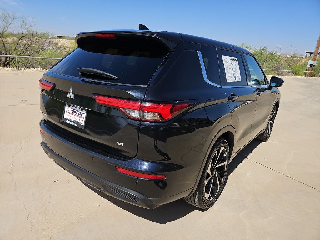 2024 Mitsubishi Outlander SE