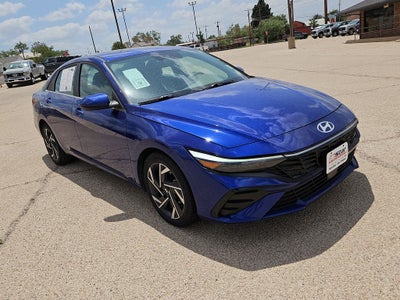 2025 Hyundai ELANTRA SEL Convenience