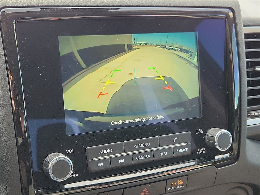 2024 Nissan Frontier SV