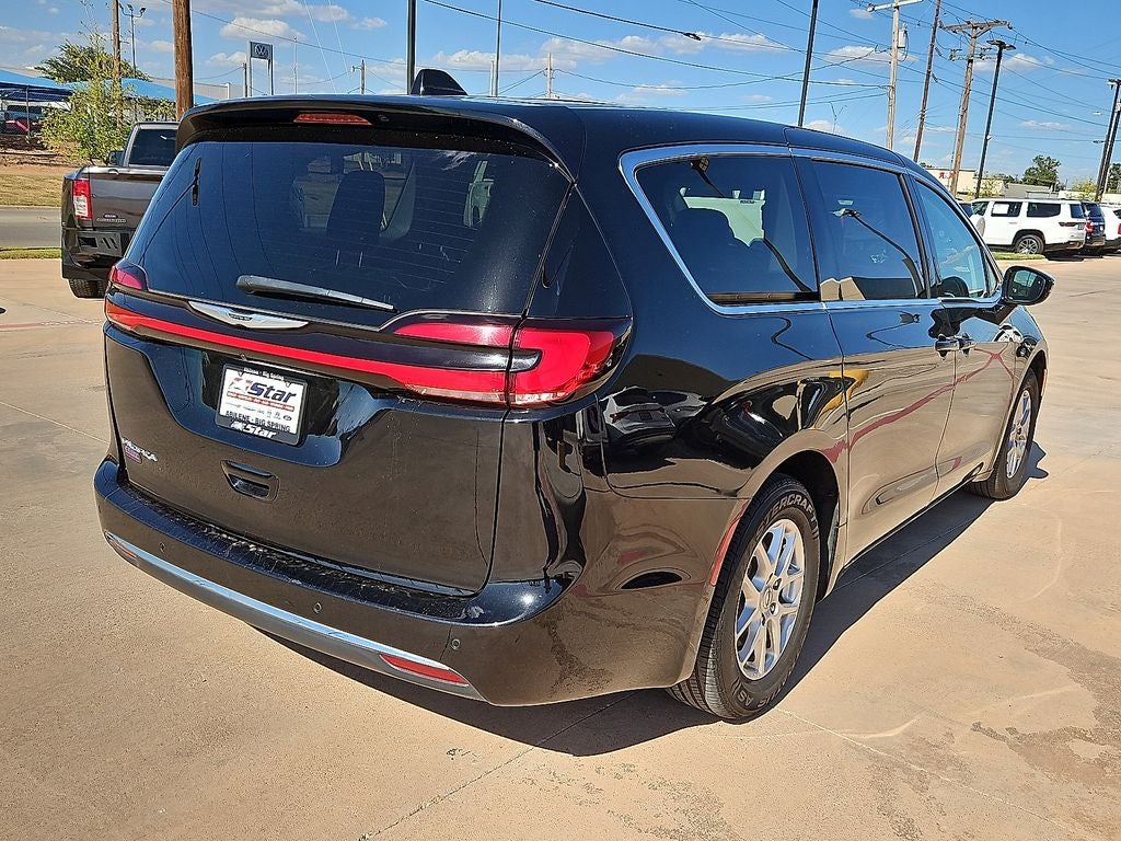 2024 Chrysler Pacifica Touring L
