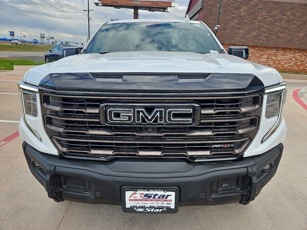 2025 GMC Sierra 1500 AT4X