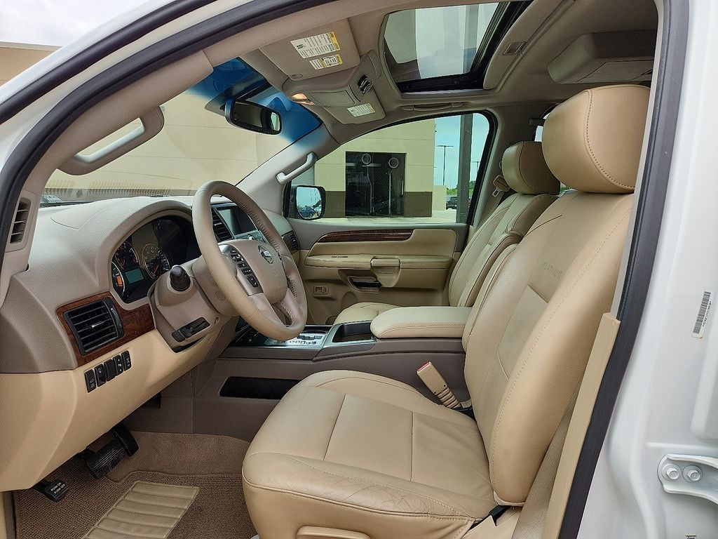 2014 Nissan Armada Platinum