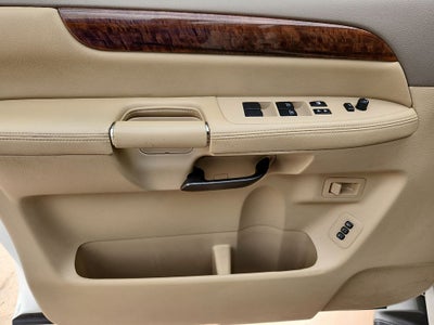 2014 Nissan Armada Platinum