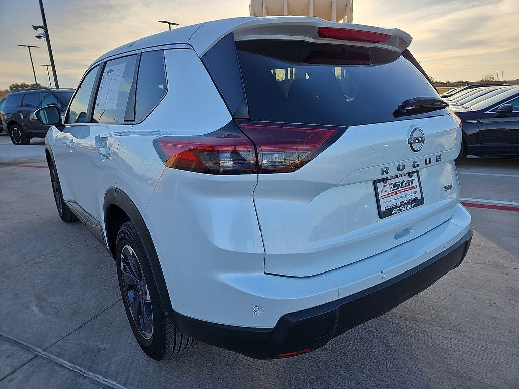 2024 Nissan Rogue SV