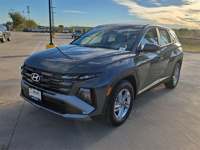 2026 Hyundai TUCSON SE FWD