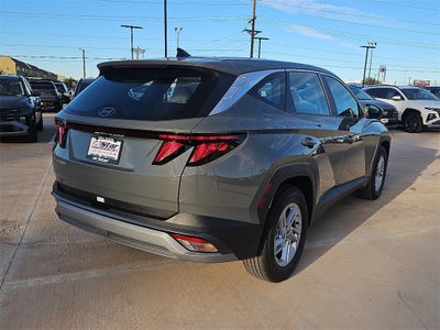 2026 Hyundai TUCSON SE FWD