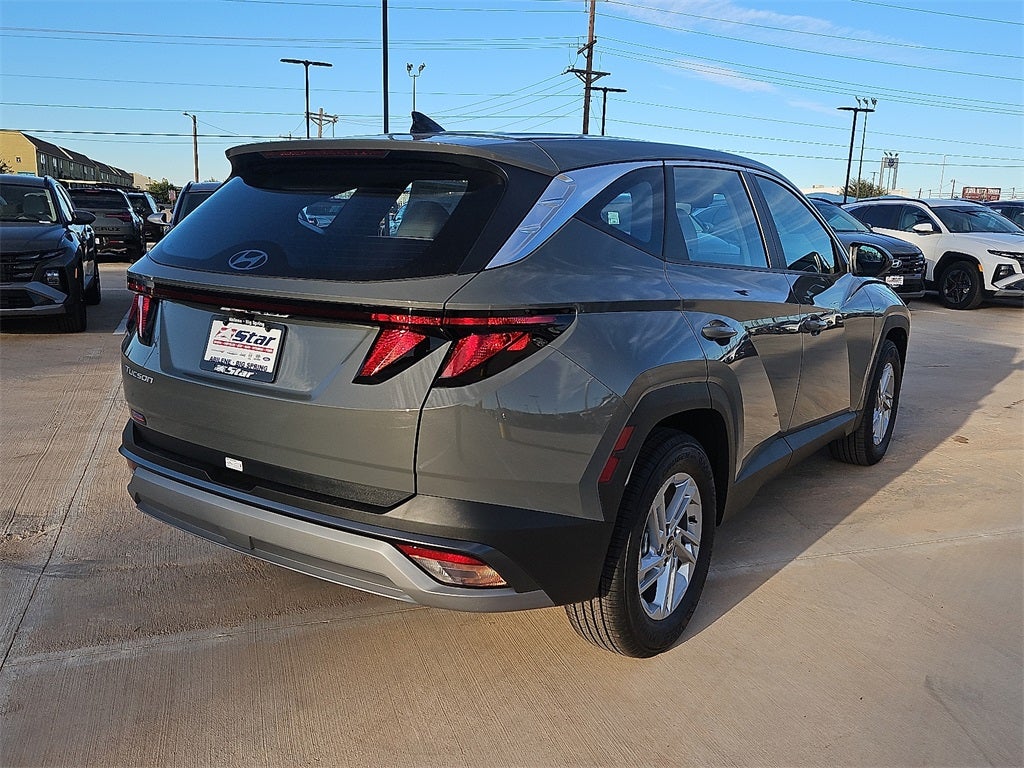 2026 Hyundai TUCSON SE FWD