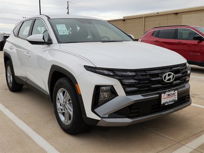 2026 Hyundai TUCSON SE FWD