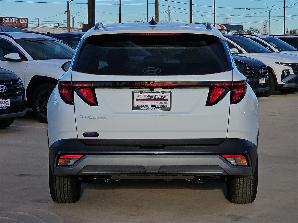 2026 Hyundai TUCSON SEL FWD