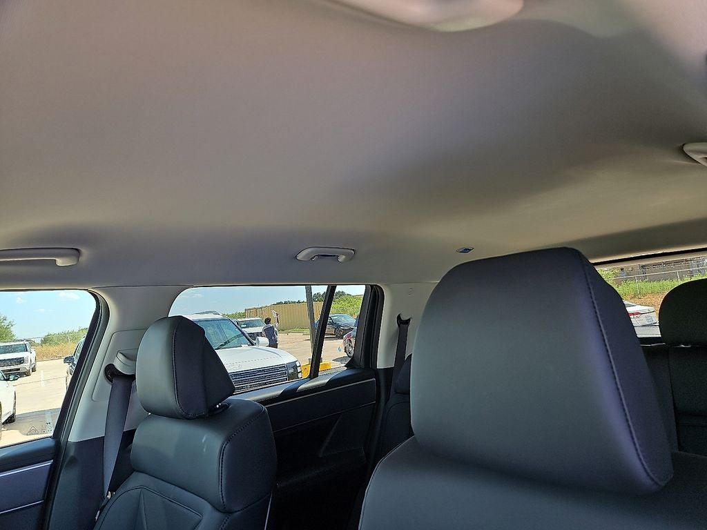 2027 Hyundai SANTA FE HYBRID SEL