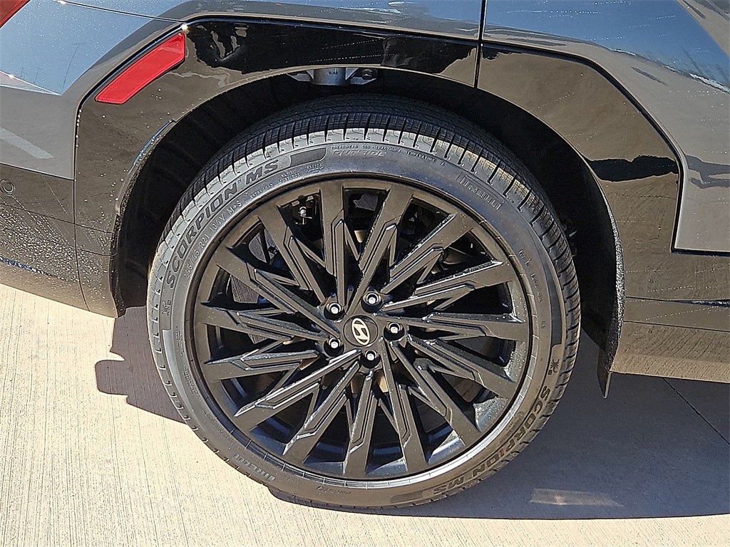 2026 Hyundai SANTA FE Calligraphy FWD