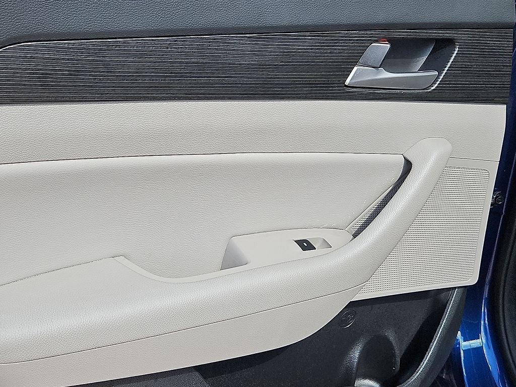 2018 Hyundai SONATA Limited