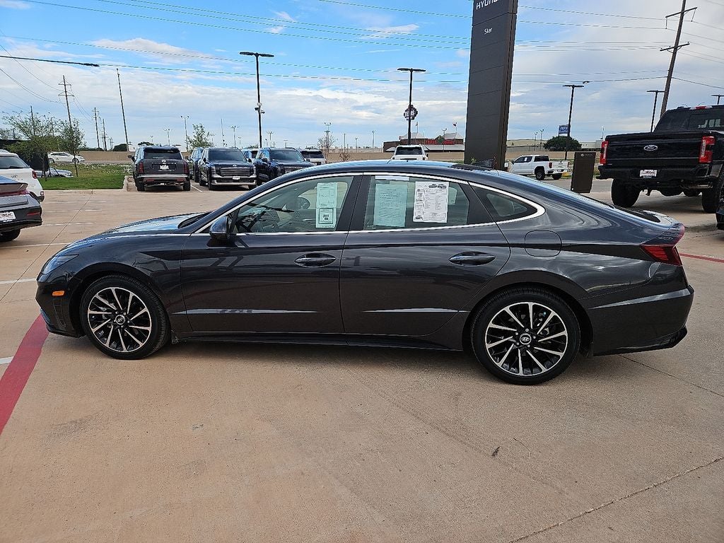 2021 Hyundai SONATA Limited