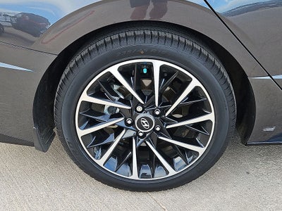 2021 Hyundai SONATA Limited