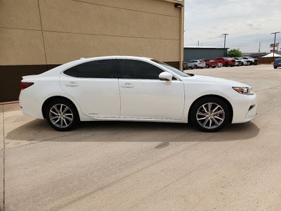 2018 Lexus ES 300h