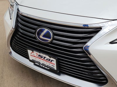 2018 Lexus ES 300h