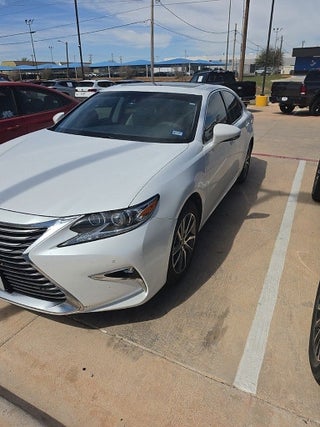 2018 Lexus ES 300h