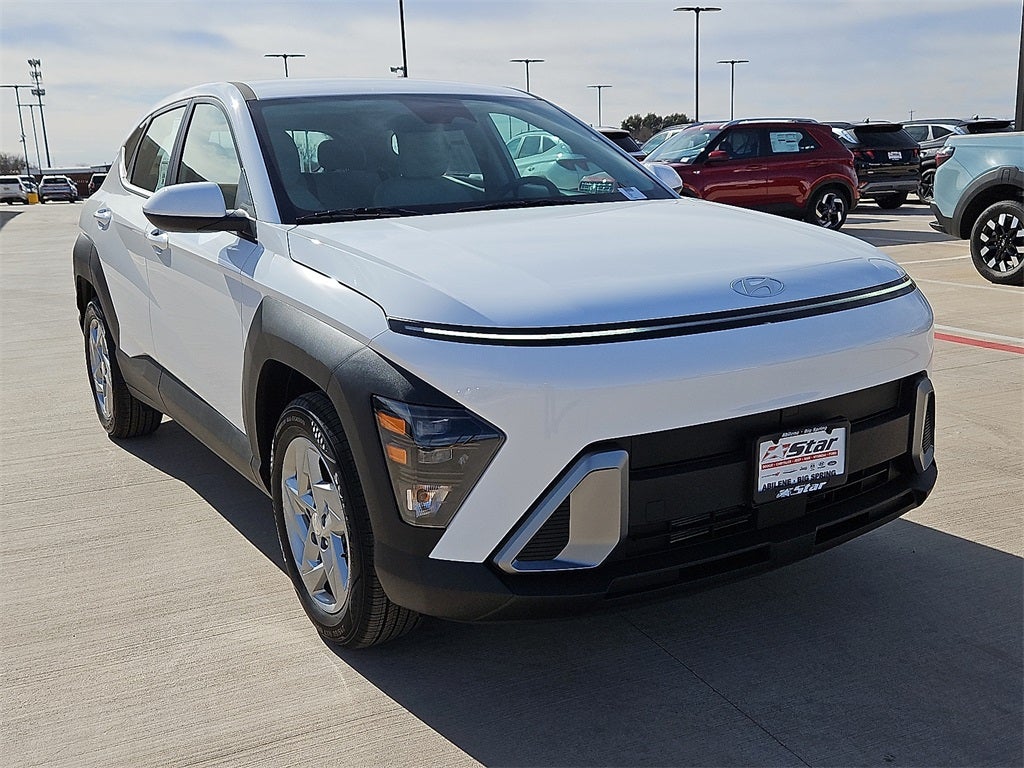 2026 Hyundai KONA SE FWD