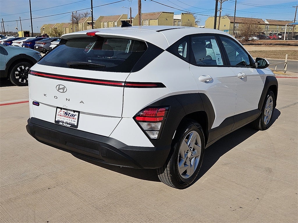 2026 Hyundai KONA SE FWD