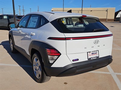 2026 Hyundai KONA SE FWD