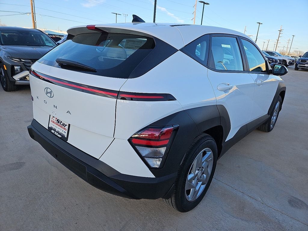 2026 Hyundai KONA SE FWD
