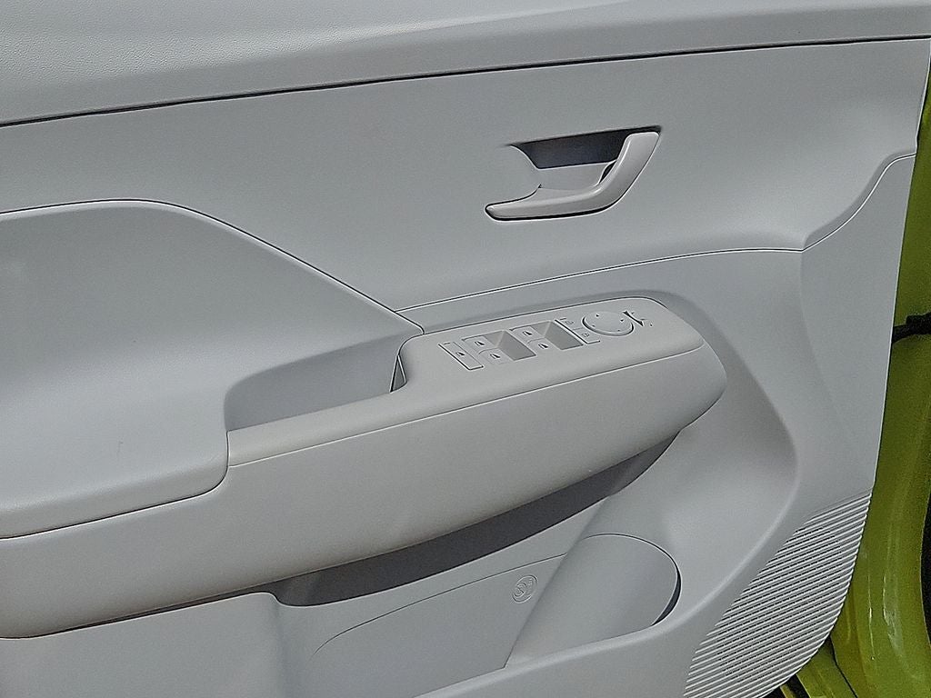 2024 Hyundai KONA ELECTRIC SE