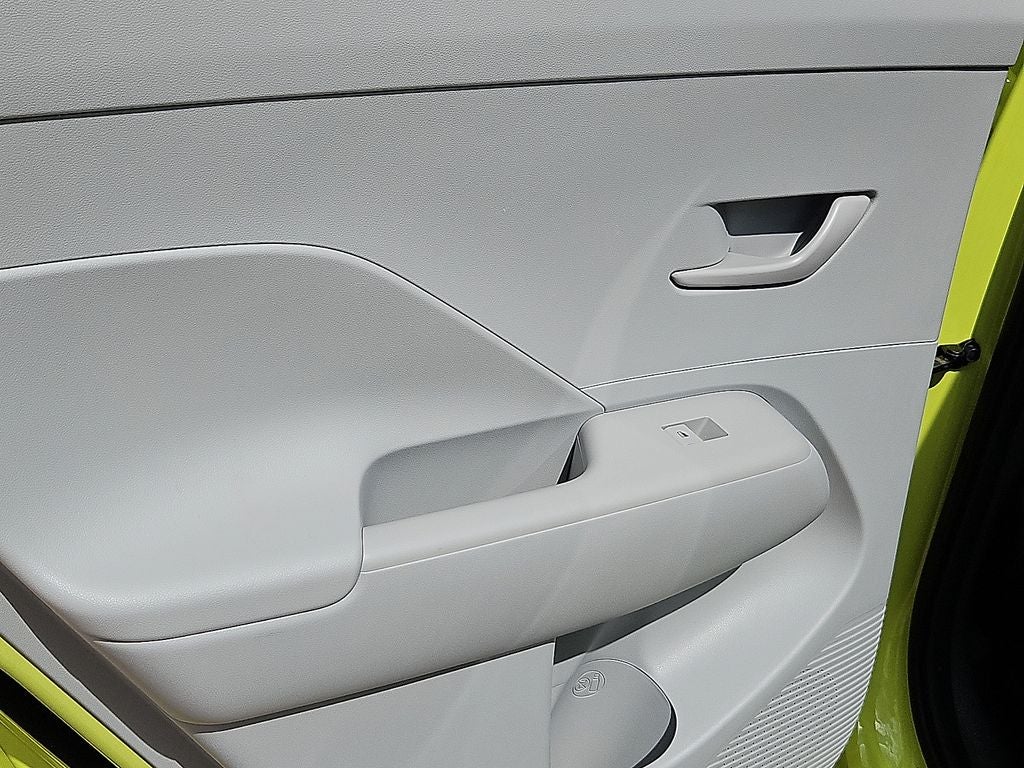 2024 Hyundai KONA ELECTRIC SE