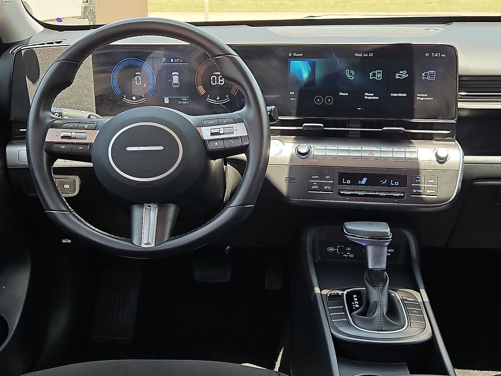 2025 Hyundai KONA SEL