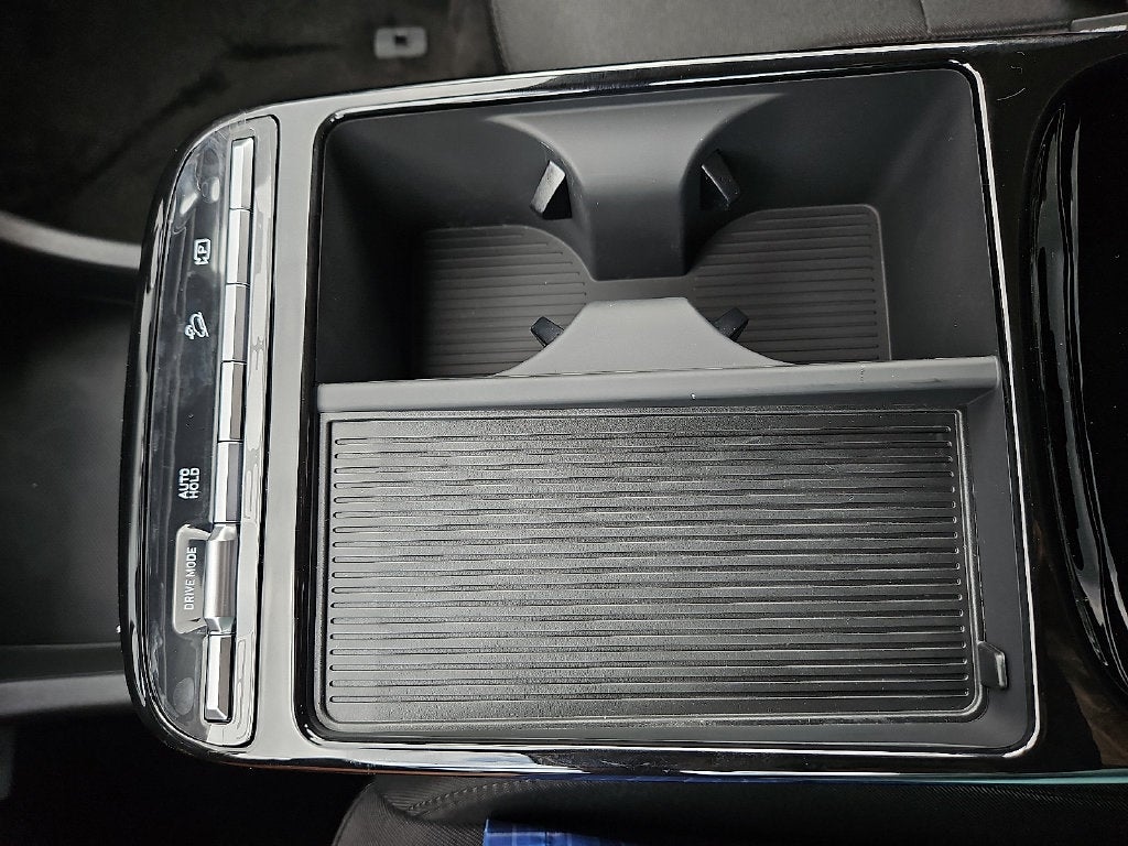 2026 Hyundai TUCSON HYBRID SE