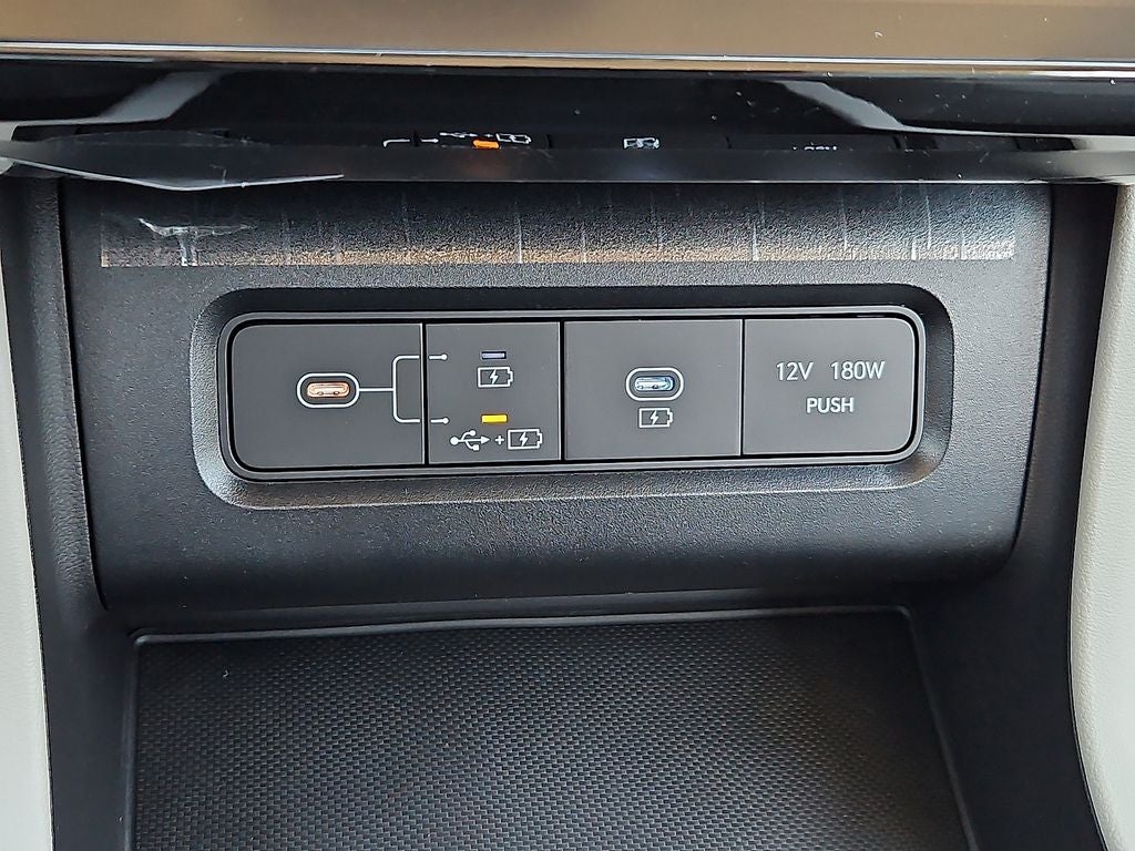 2026 Hyundai TUCSON HYBRID SE
