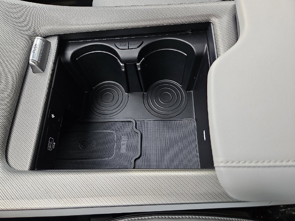 2024 Hyundai PALISADE SEL 7 Passenger