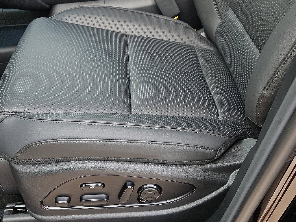 2027 Hyundai PALISADE HYBRID Calligraphy Black Ink