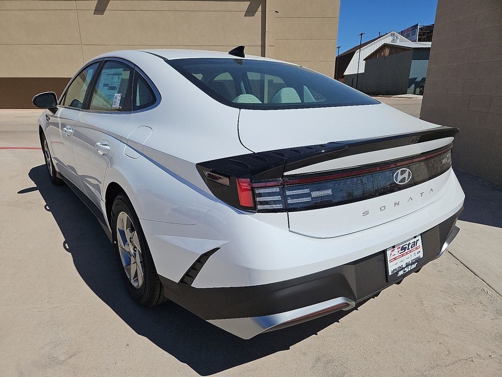 2026 Hyundai SONATA SE