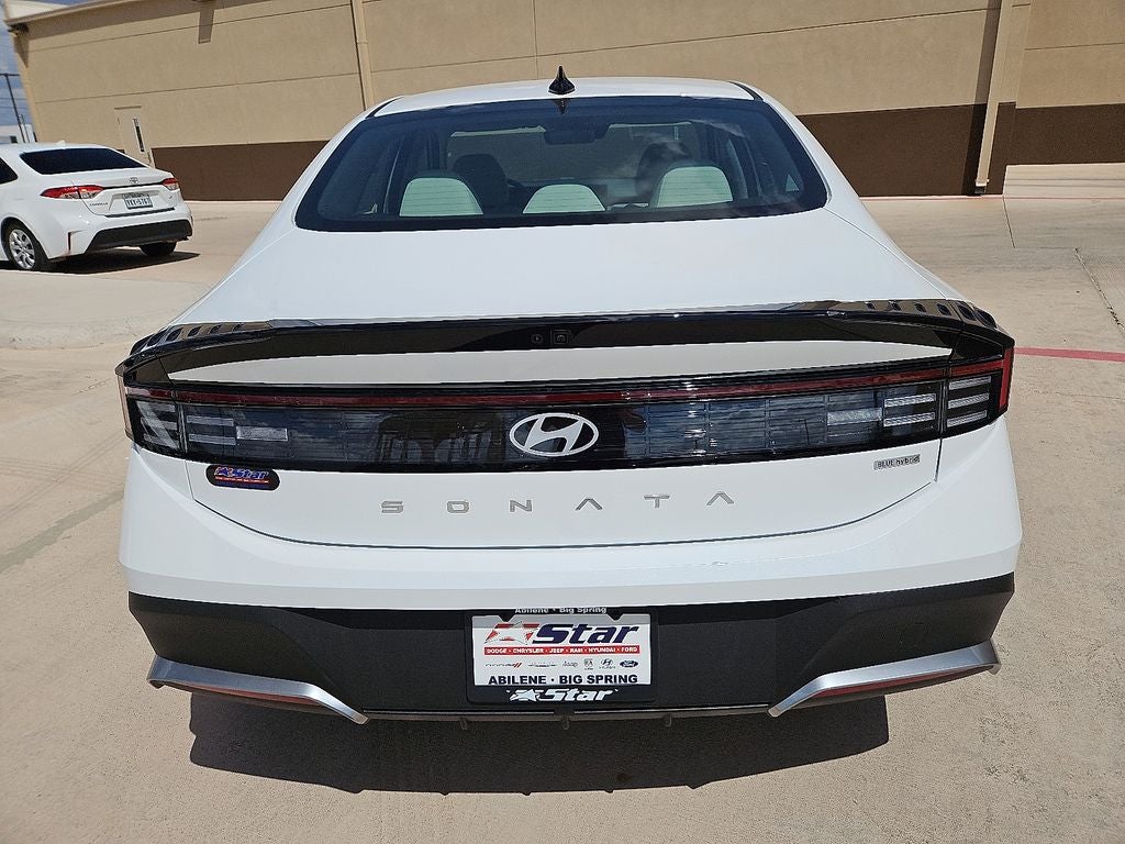2026 Hyundai SONATA HYBRID Blue