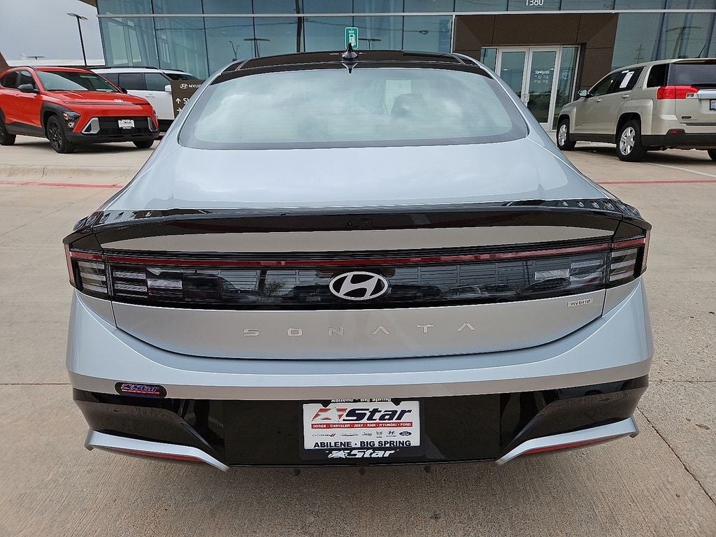 2026 Hyundai SONATA HYBRID SEL