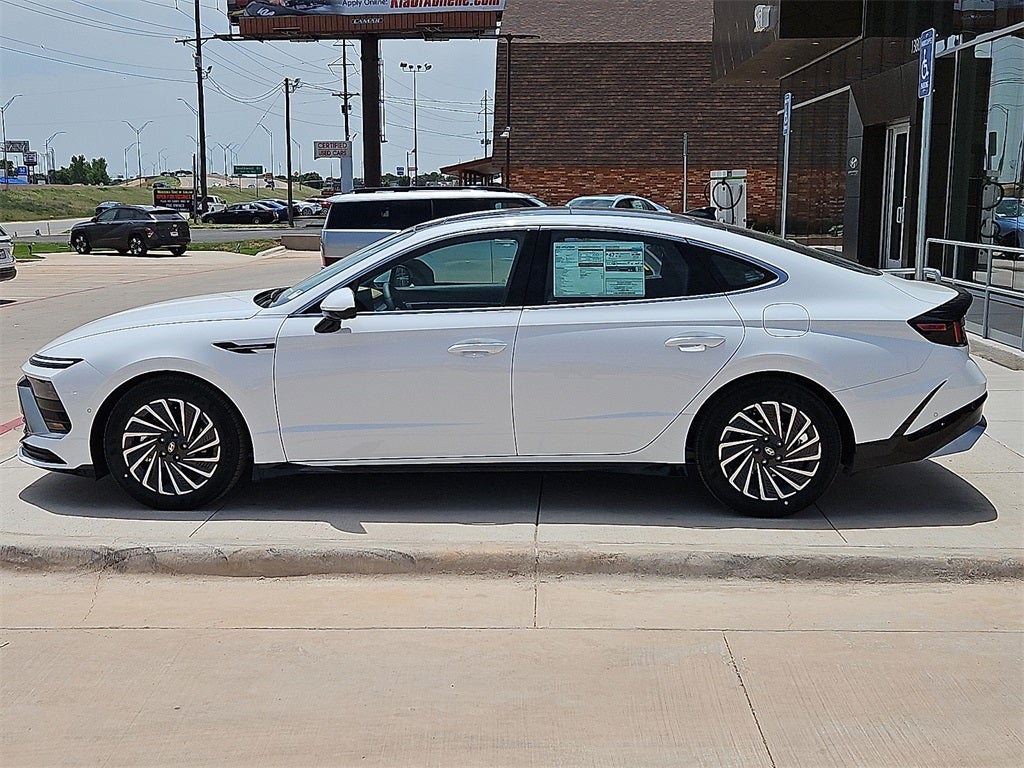 2025 Hyundai SONATA HYBRID Limited