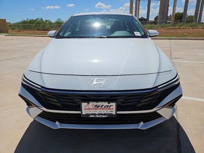 2026 Hyundai ELANTRA SE