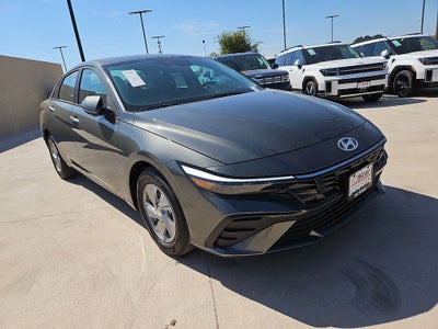 2026 Hyundai ELANTRA SE