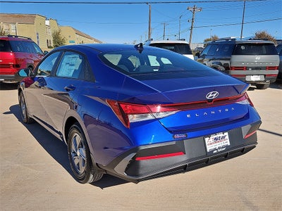 2026 Hyundai ELANTRA SE