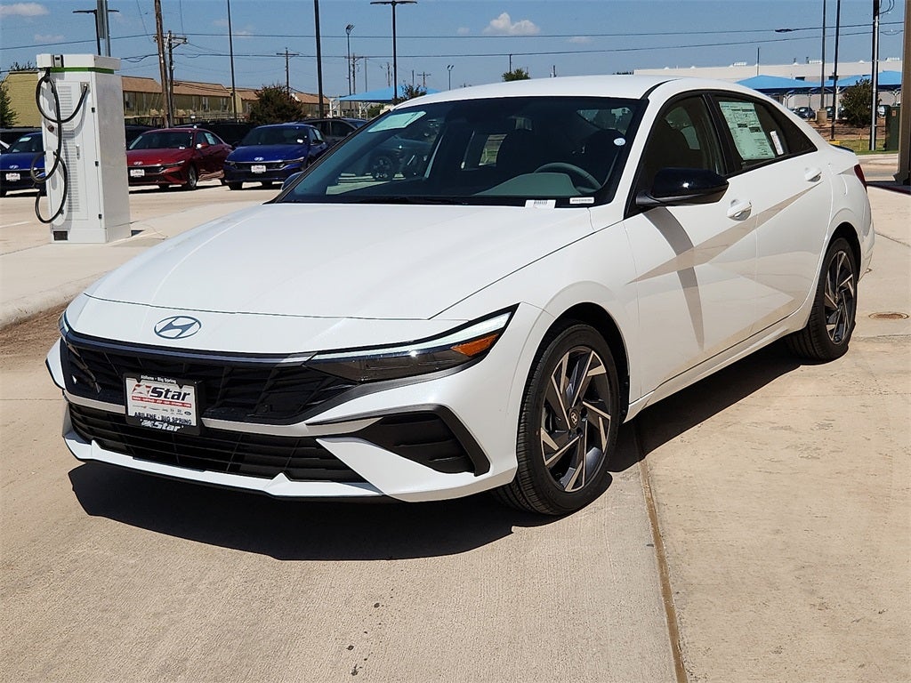 2025 Hyundai ELANTRA SEL Sport