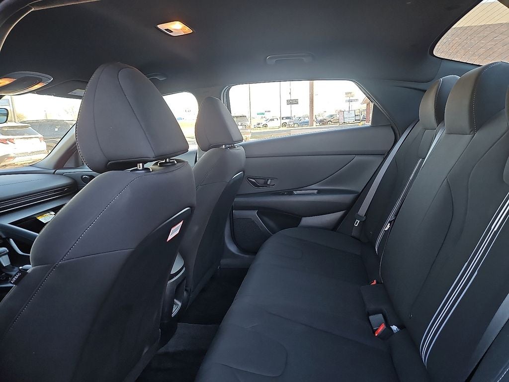 2025 Hyundai ELANTRA SEL Sport