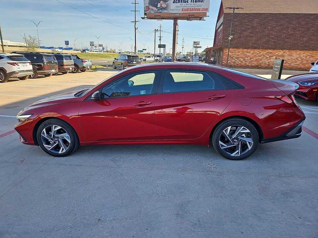 2025 Hyundai ELANTRA SEL Sport