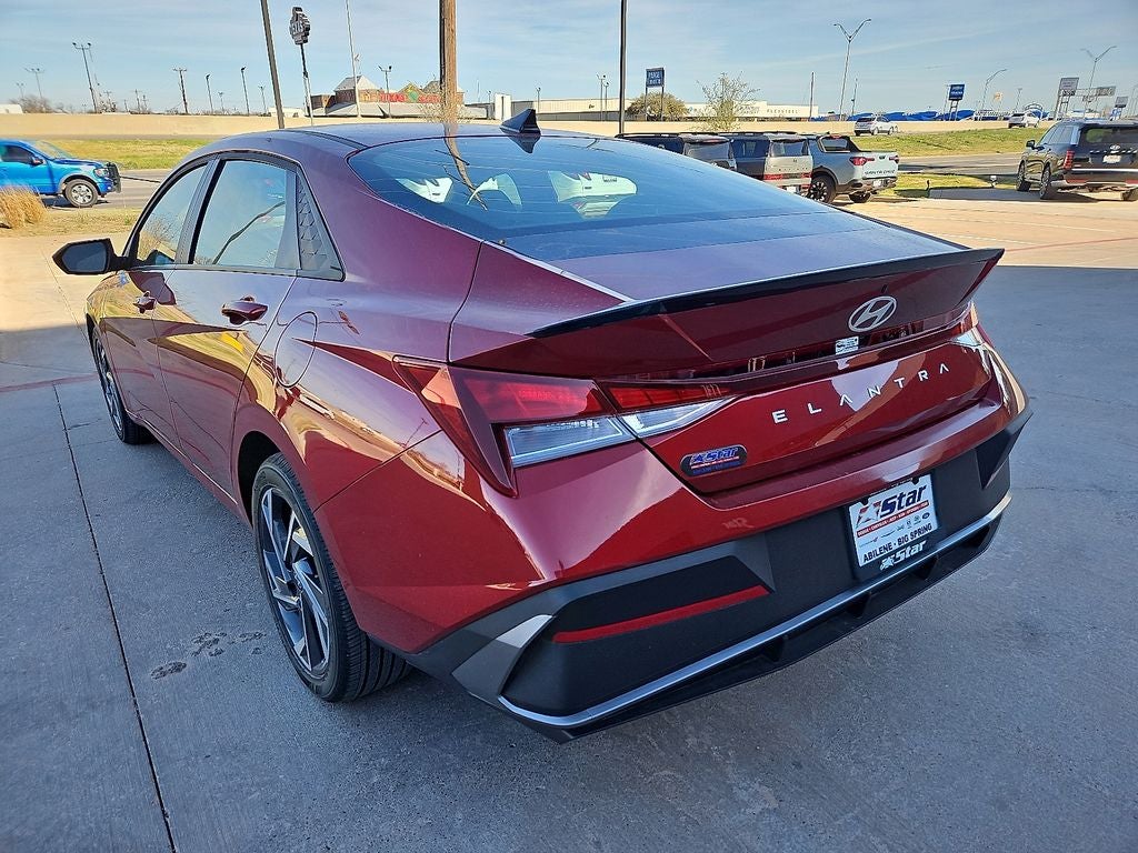 2025 Hyundai ELANTRA SEL Sport
