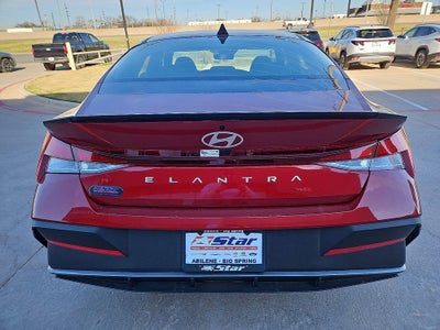 2025 Hyundai ELANTRA SEL Sport