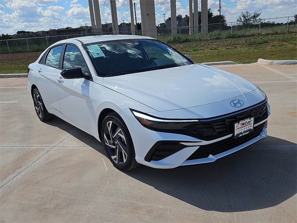 2025 Hyundai ELANTRA SEL Sport