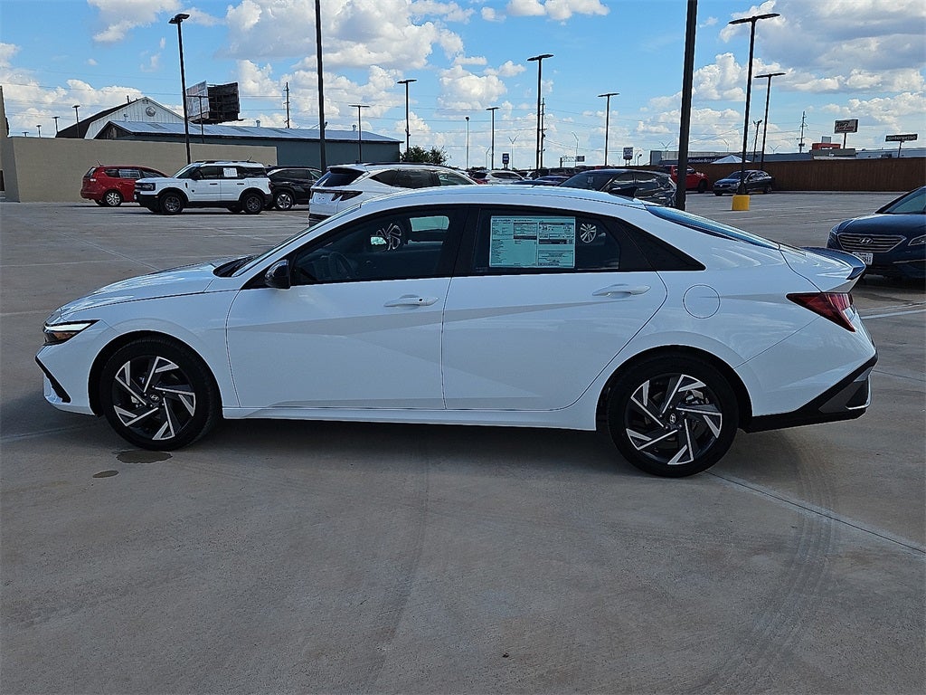 2025 Hyundai ELANTRA SEL Sport