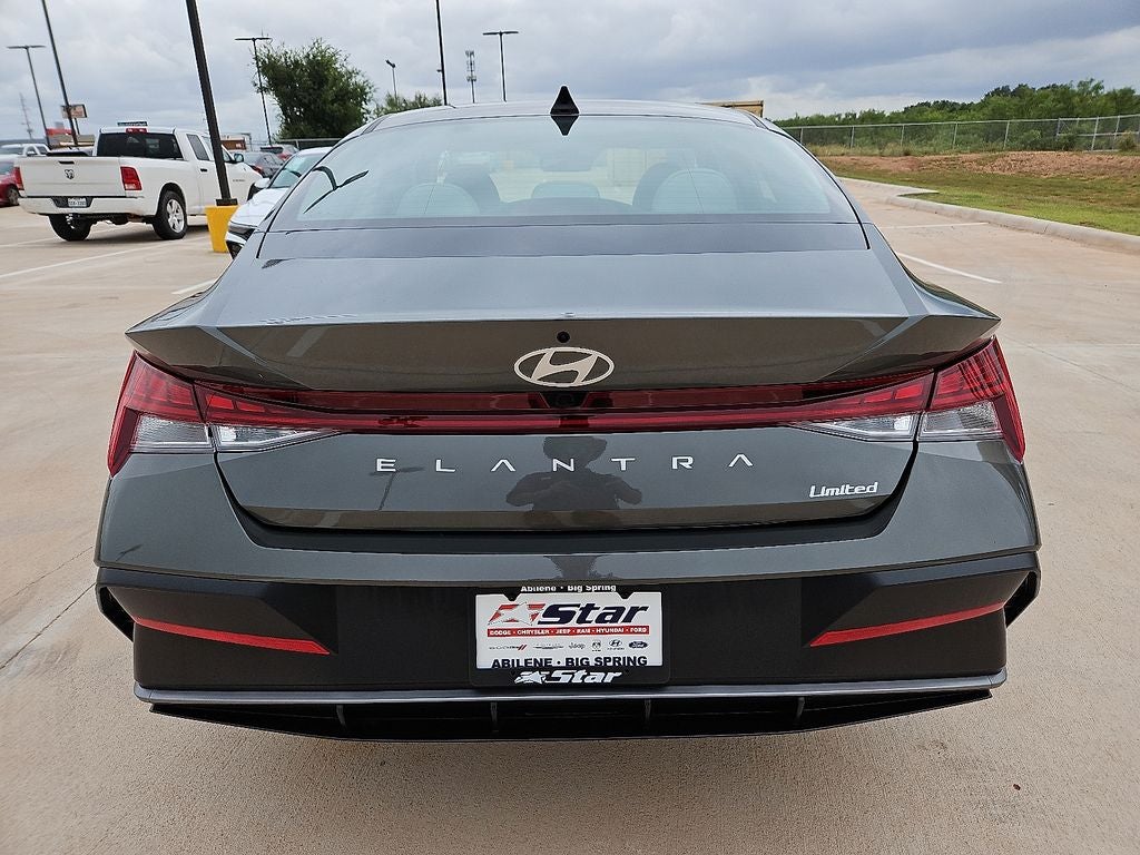 2026 Hyundai ELANTRA Limited