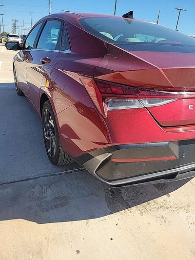 2024 Hyundai ELANTRA Limited