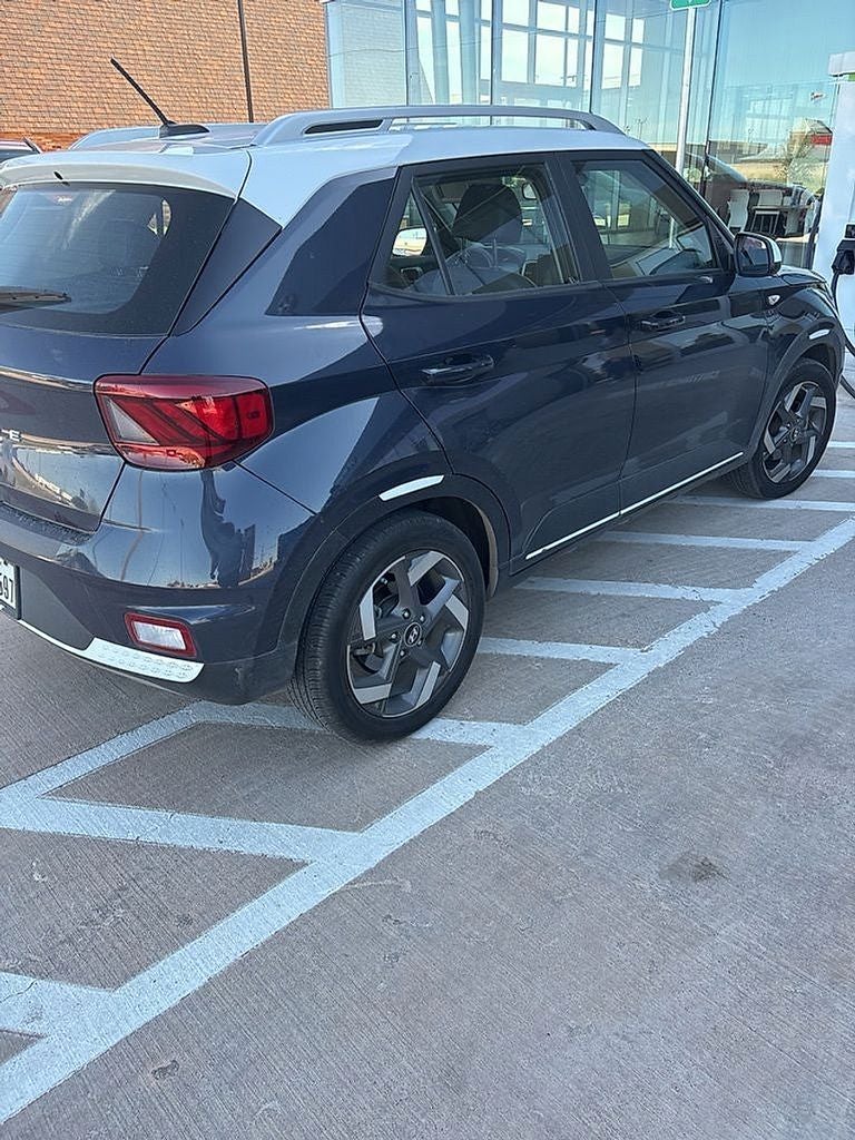 2024 Hyundai VENUE Limited
