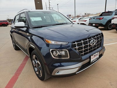2026 Hyundai VENUE SEL W/Two-Tone Roof